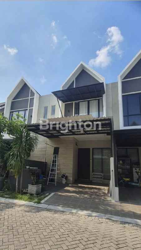 dijual rumah northwest park