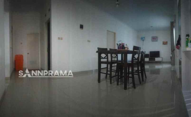 dijual rumah pabuaran