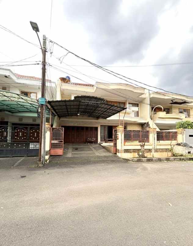 dijual rumah pejaten barat pasar minggu