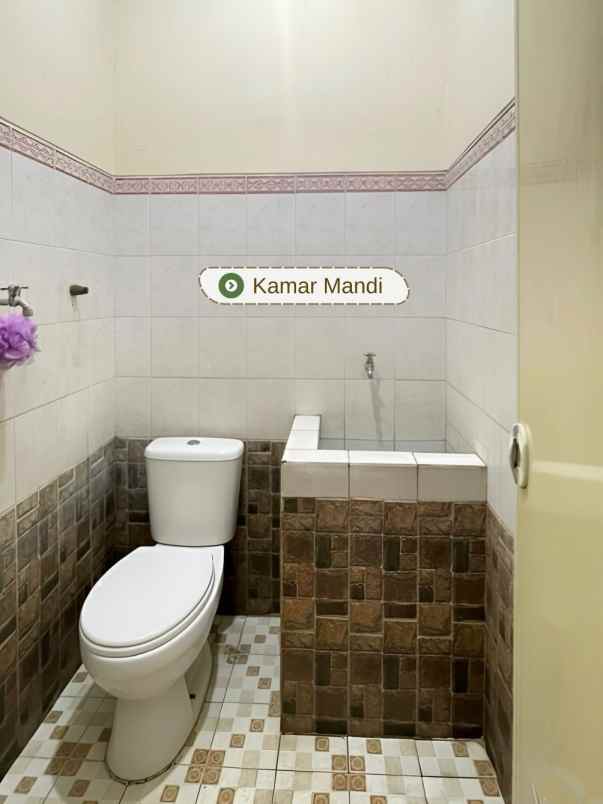 dijual rumah perum puri surya jaya