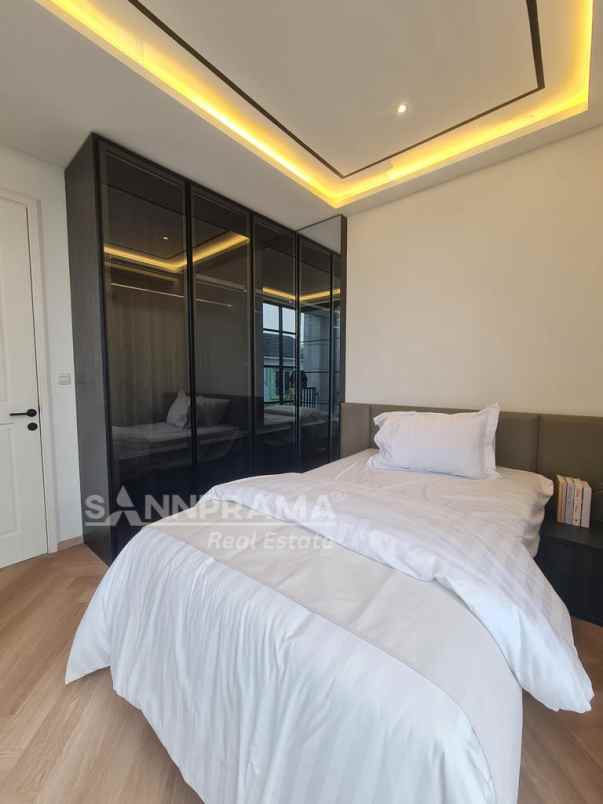 dijual rumah perumahan citra garden