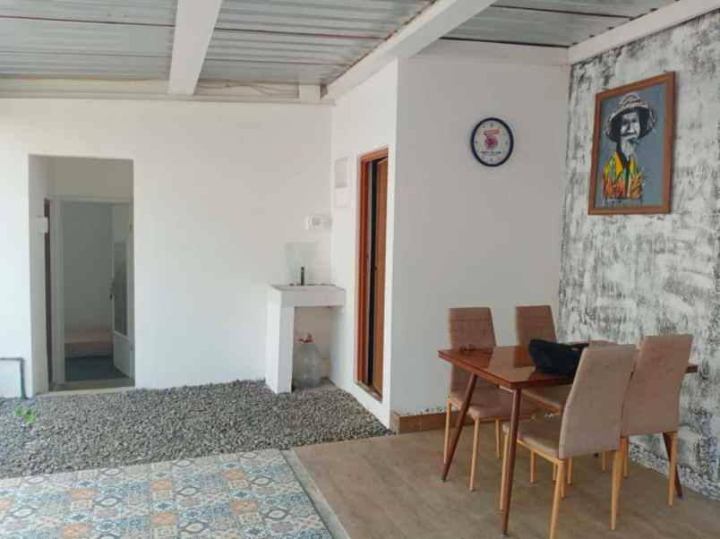 dijual rumah perumahan oma view