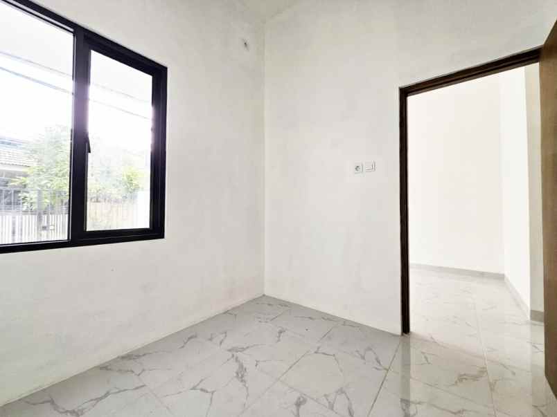 dijual rumah perumahan pondok ungu