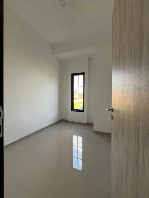 dijual rumah perumahan sukun kota malang