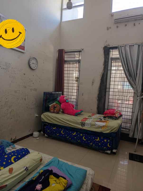 dijual rumah pinus regency