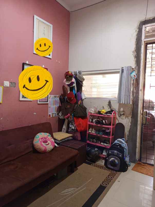 dijual rumah pinus regency