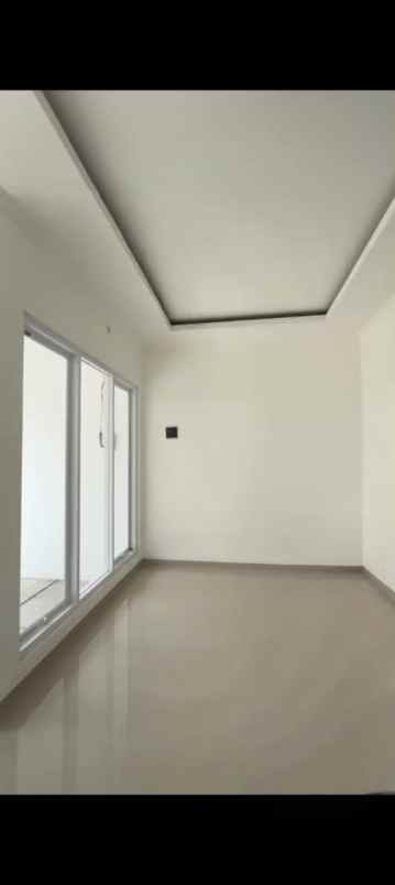 dijual rumah pondok gede