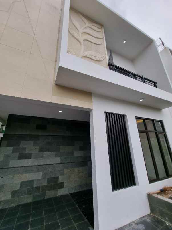 dijual rumah pondok labu
