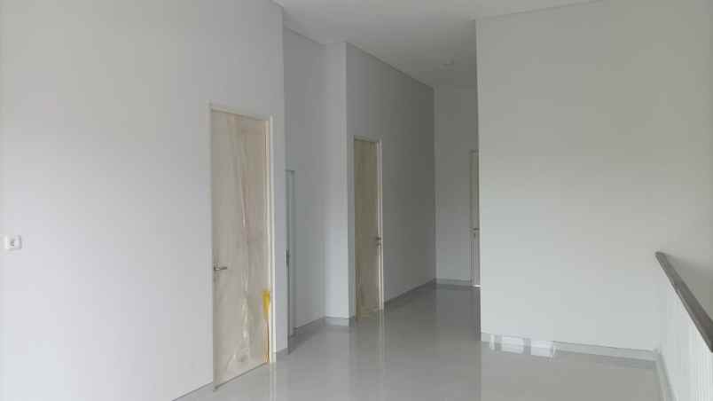 dijual rumah pondok tjandra indah