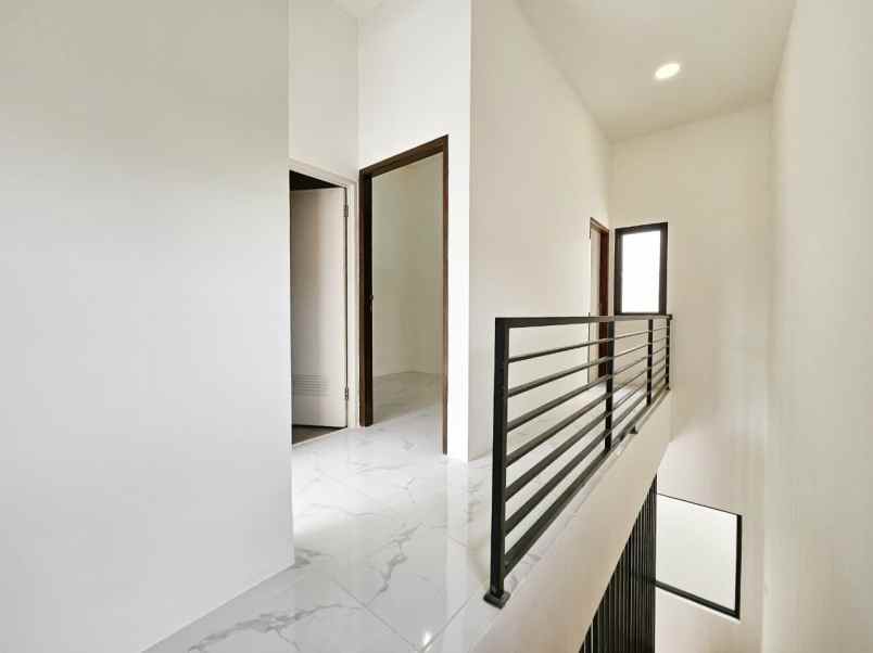 dijual rumah pondok ungu permai