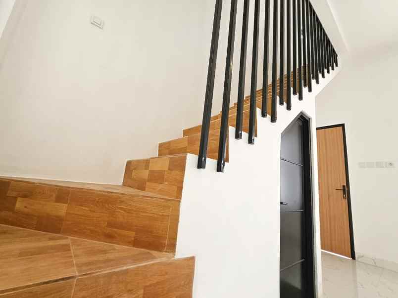 dijual rumah pondok ungu permai