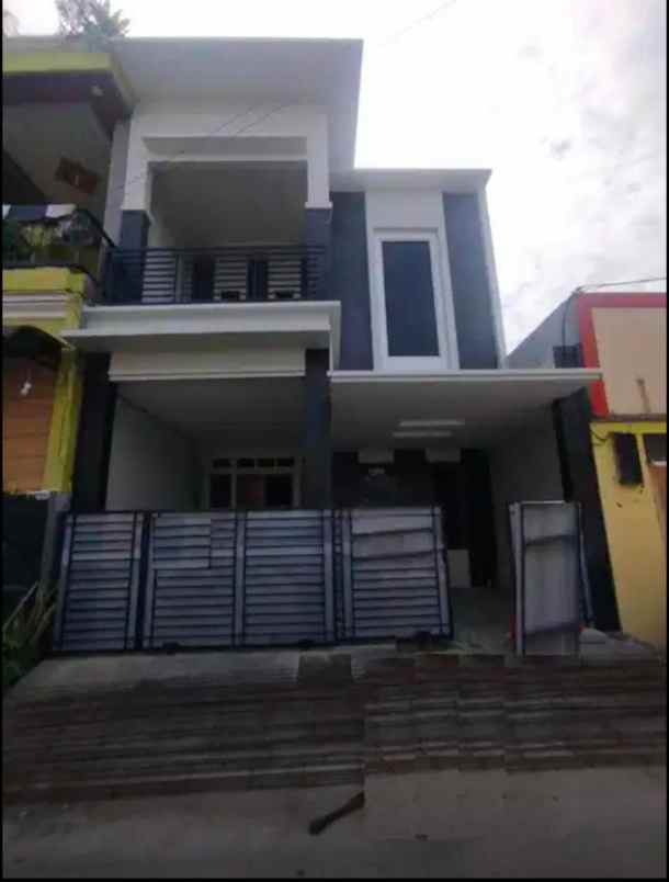 dijual rumah pondok ungu permai