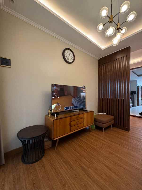 dijual rumah puri dago antapani