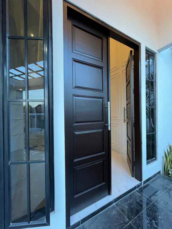 dijual rumah purwomartani