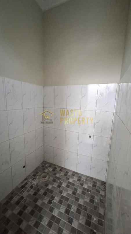 dijual rumah purwomartani