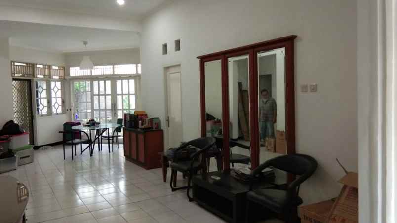 dijual rumah rawa buntu serpong south