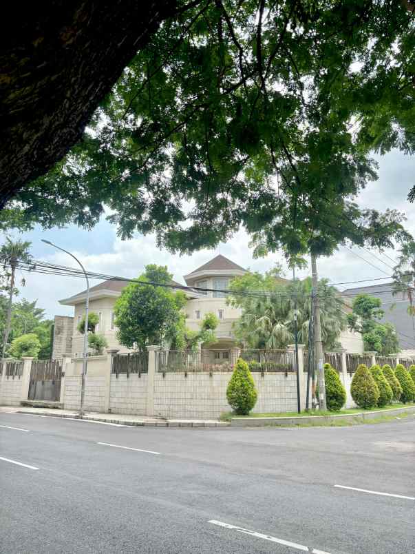 dijual rumah raya kertajaya indah