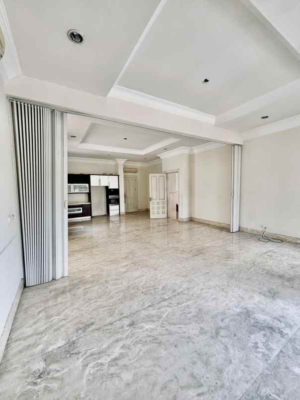 dijual rumah raya kertajaya indah