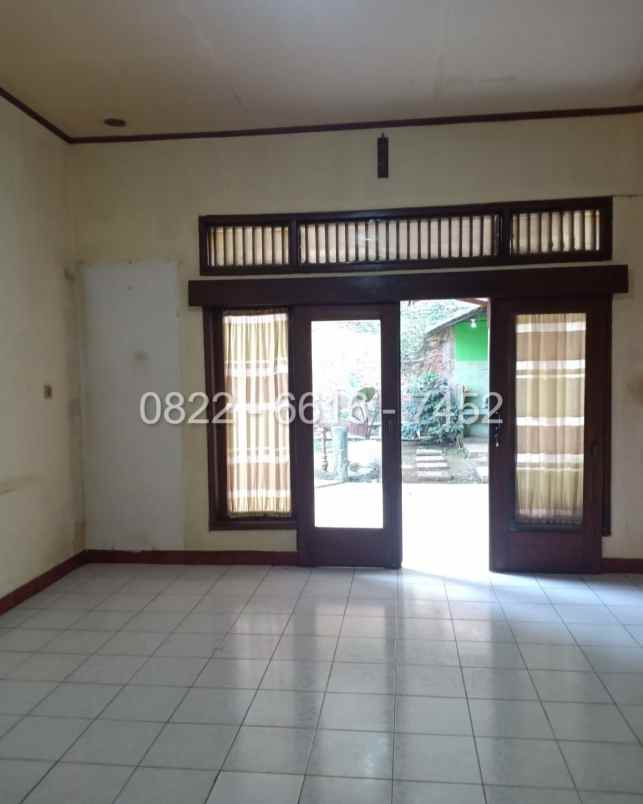 dijual rumah sariwangi regency