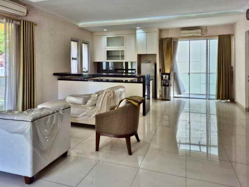 dijual rumah sedayu cluster eropa