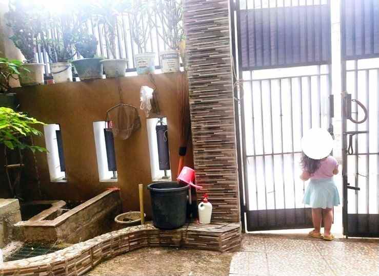 dijual rumah semper barat