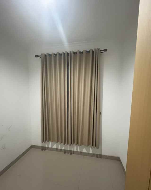 dijual rumah siap huni di metland transyogi cileungsi