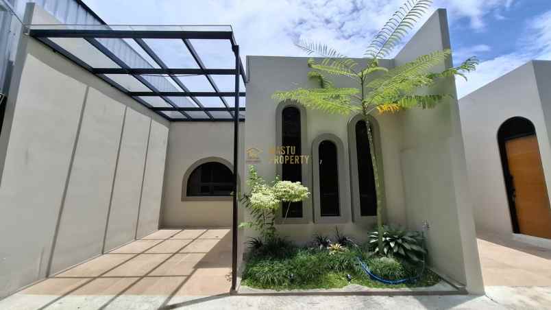 dijual rumah sinduharjo