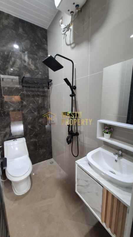 dijual rumah sinduharjo