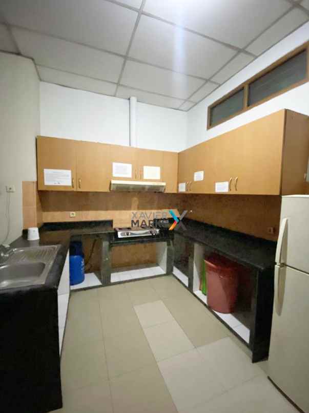 dijual rumah siwalankerto