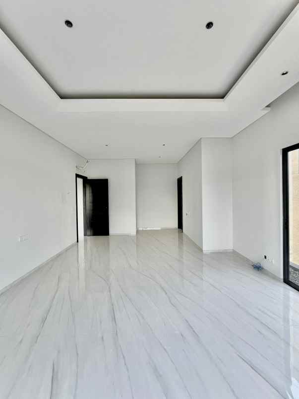 dijual rumah somerset citraland