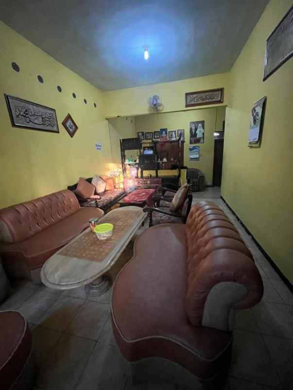 dijual rumah strategis di tuban kota