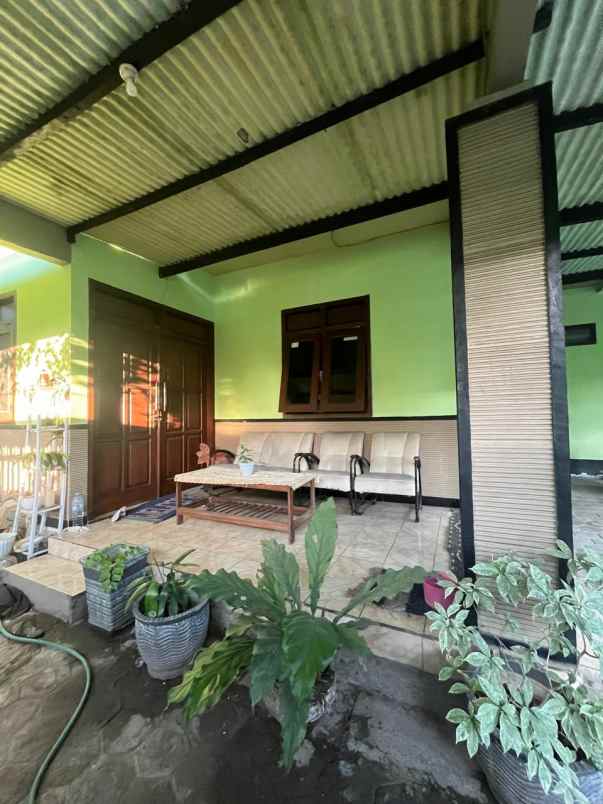dijual rumah strategis di tuban kota