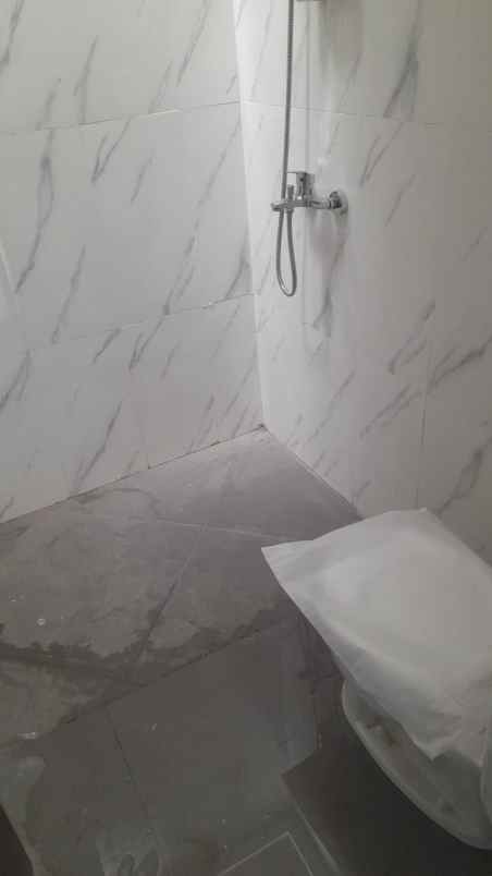 dijual rumah taman cibaduyut indah bandung