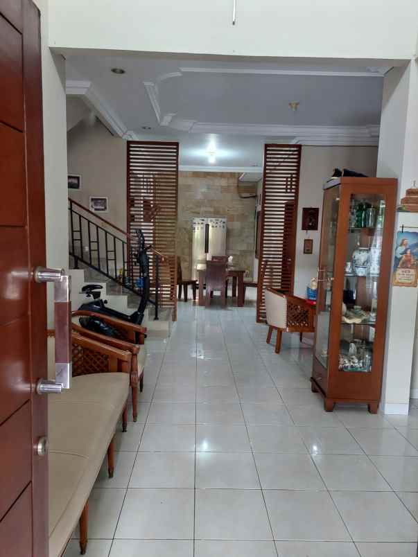 dijual rumah taman galaxy tab