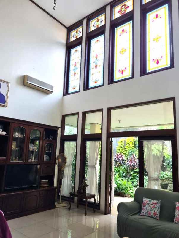 dijual rumah taman gandaria kebayoran