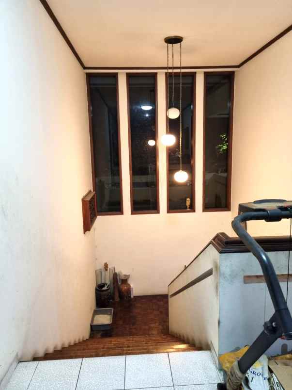 dijual rumah taman gandaria kebayoran
