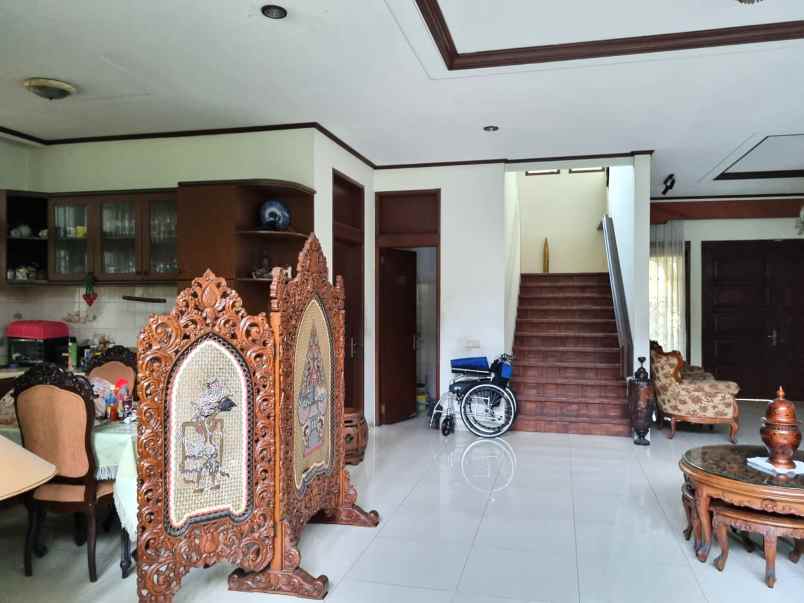 dijual rumah taman gandaria kebayoran