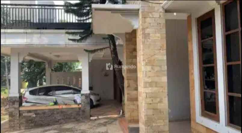 dijual rumah taman kenari nusantara