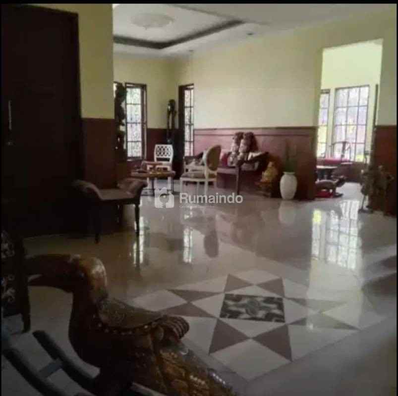 dijual rumah taman kenari nusantara