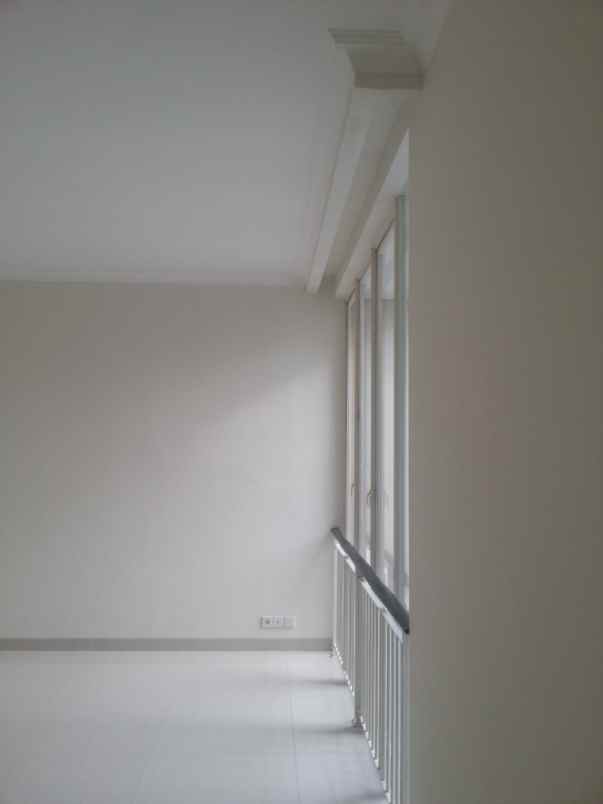 dijual rumah taman pinang