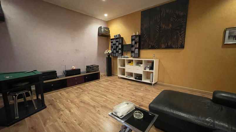 dijual rumah terracce mumbul taman