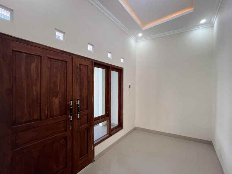 dijual rumah tirtoadi kec mlati