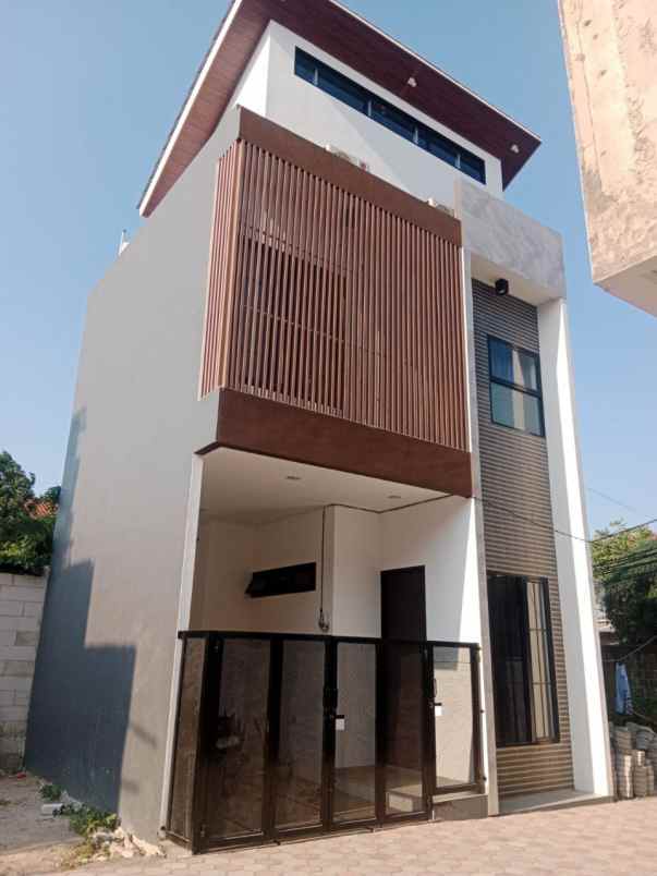 dijual rumah utan kayu