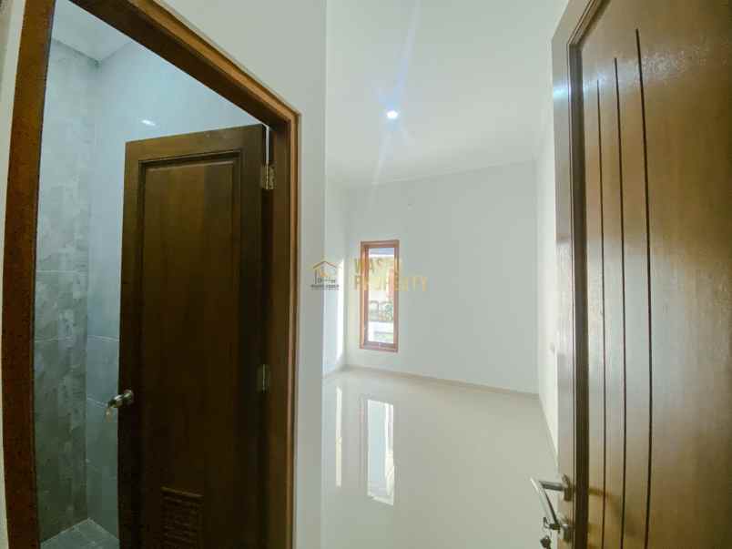 dijual rumah wedomartani