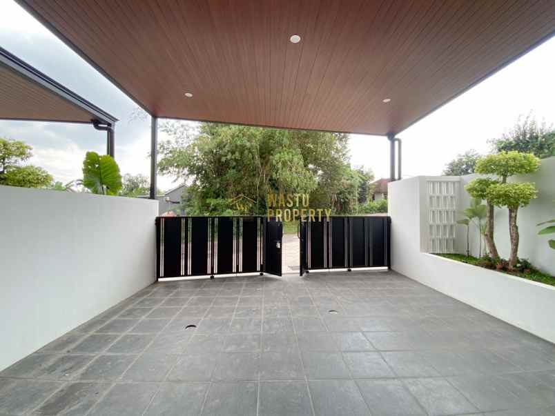 dijual rumah wedomartani