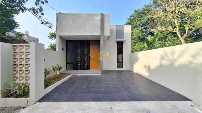 dijual rumah wedomartani