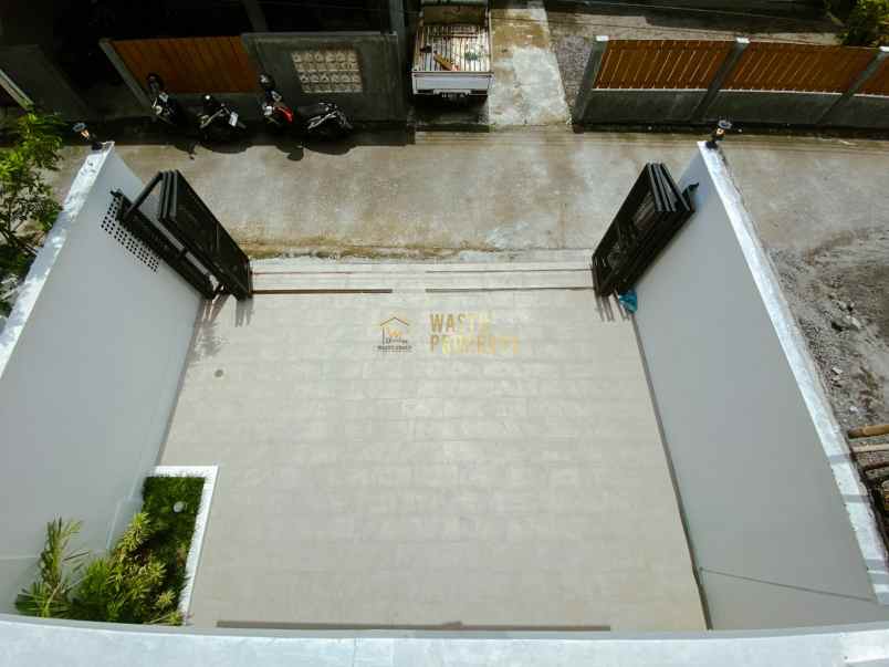 dijual rumah wedomartani ngemplak