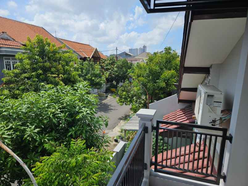 dijual rumah wisma pagesangan surabaya