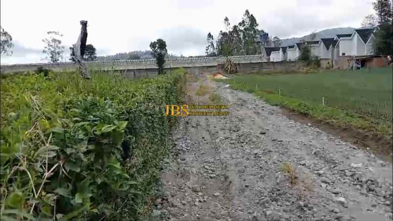 dijual tanah daerah karo jalan kebun bunga dolat rayat