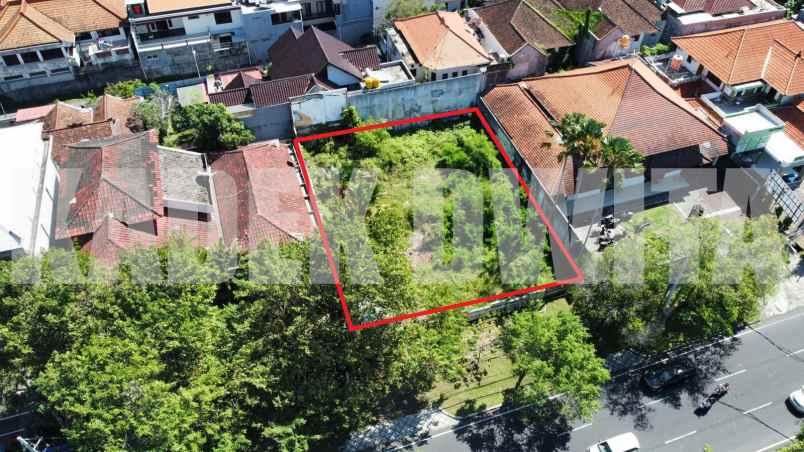 dijual tanah jalan moh yamin